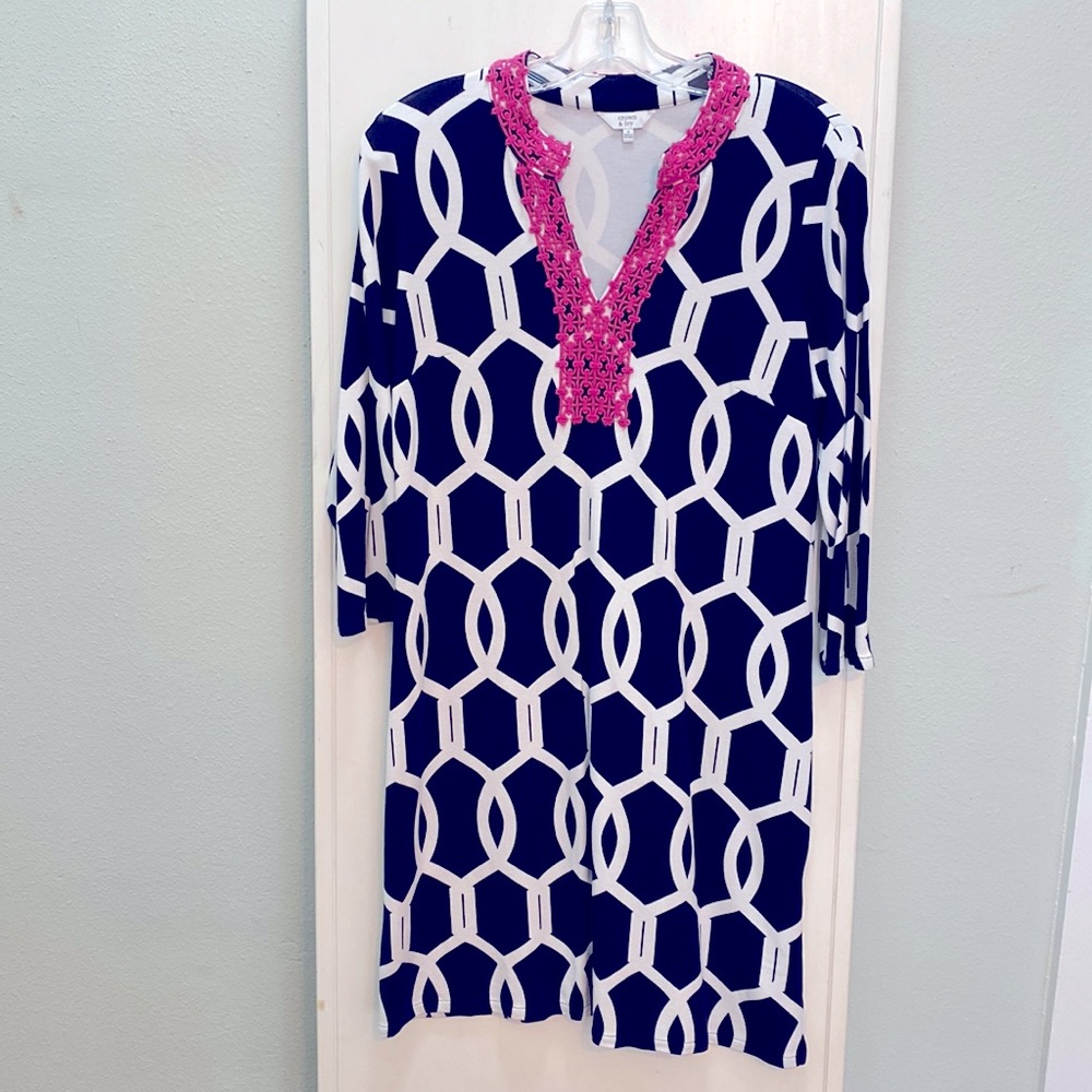 Crown & Ivy Tunic Style Dress